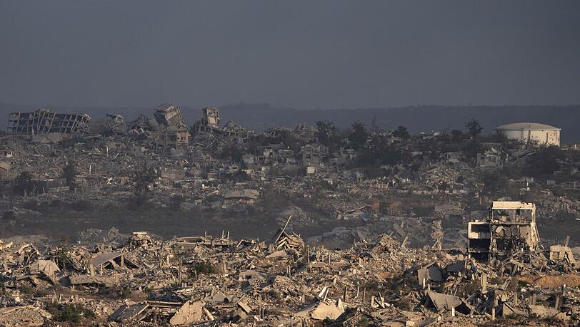 Der Gazastreifen ist durch den Krieg zu weiten Teilen verwüstet. (Archivbild)