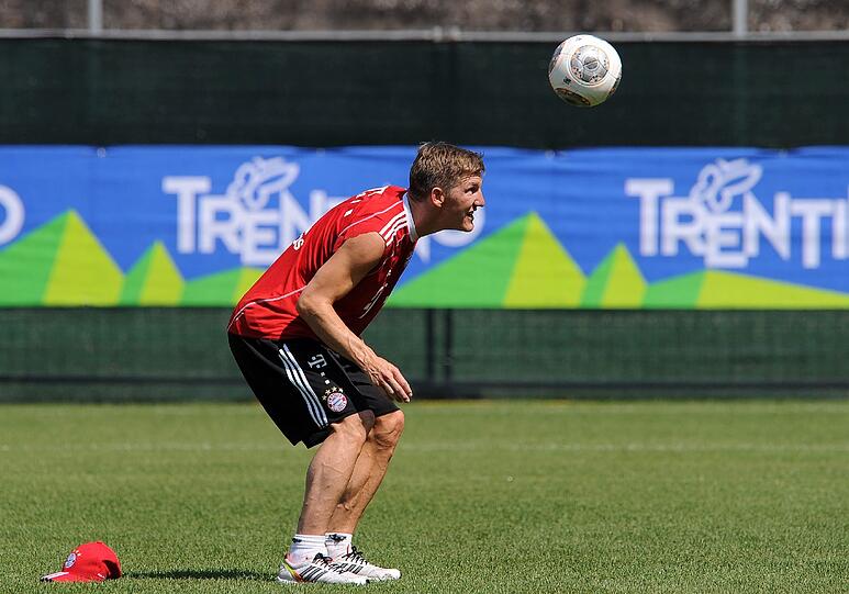 Schweinsteiger ließ sich Anfang Juni eine leichte Knochenwucherung an der Ferse entfernen.
