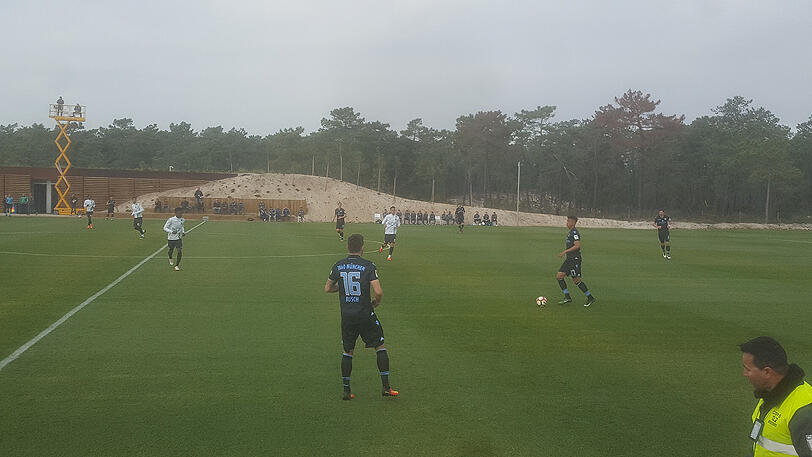 Erster Test für die Löwen im Trainingslager: Gegner ist die B-Mannschaft von Sporting Lissabon.