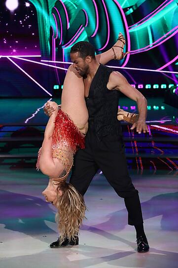 Shake it! Anastacias wildester Tanz-Ritt im TV...