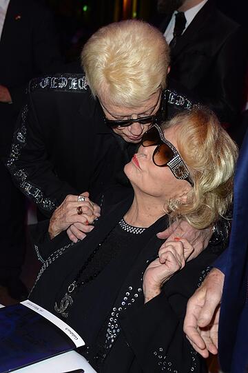 Heino schmust mit seiner Hannelore