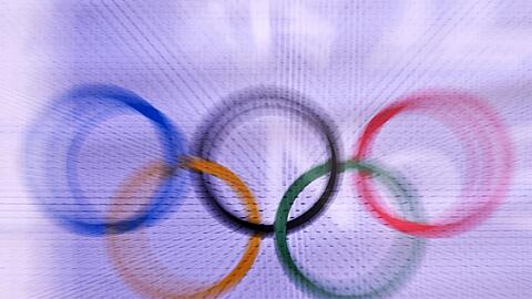 Die olympischen Ringe sind zu sehen.