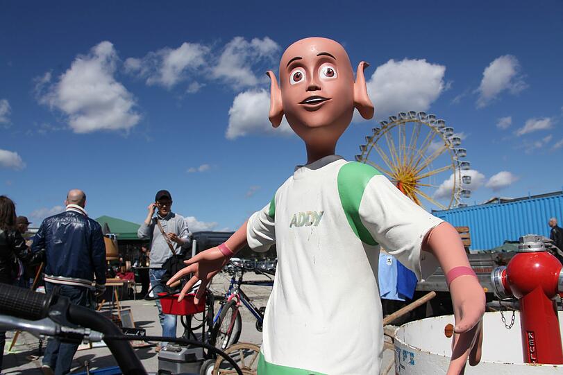 Antikes, Nützliches, Ramsch: Beim größten Flohmarkt Münchens kommen Sammler genauso auf ihre Kosten wie Trödel-Laien. Die besten Bilder von der Theresienwiese.