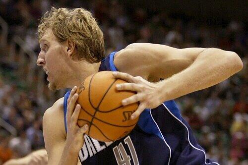 Kann nicht nur gut den Ball halten: Nowitzki