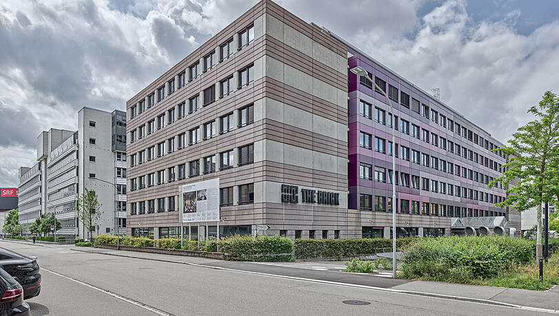 „The Brick 80“ in Zürich Oerlikon: Aus einem Bürogebäude wurde ein Wohnhaus.