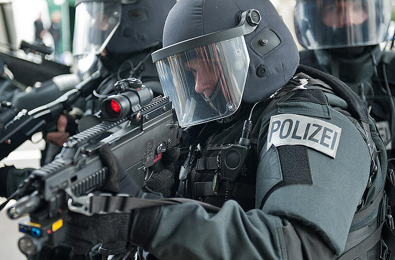 In Köln sollen Mitglieder eines Spezialeinsatzkommando einen neuen Kollegen misshandelt haben. (Symbolfoto)