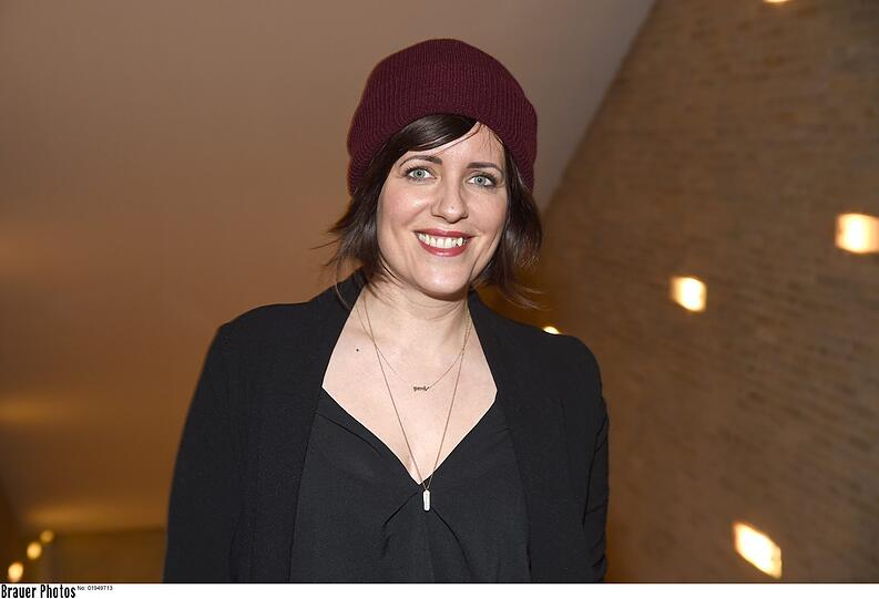 Moderatorin und Autorin Sarah Kuttner hat ihrem Freund einen Heiratsantrag gemacht.