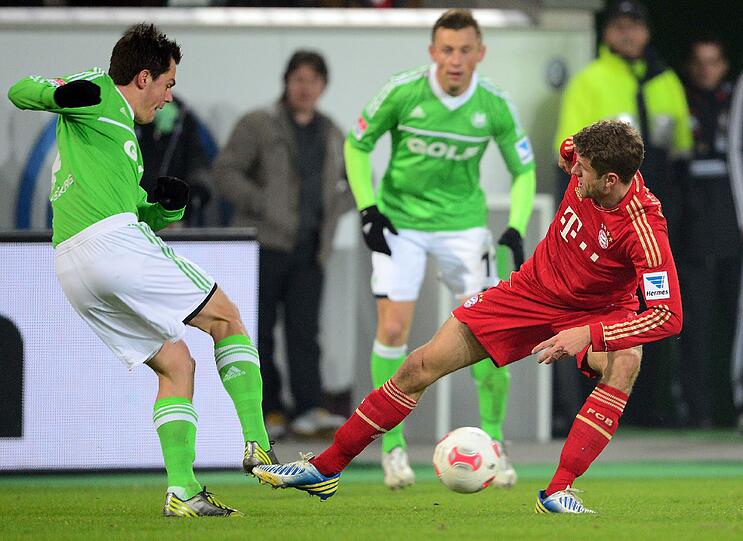 Thomas Müller: Note 3. Freie Bahn beim Kopfball &ndash; vorbei (3.). Nach der Pause verpasste er ein frühes Tor (49.). Eifrig, aber unglücklich.