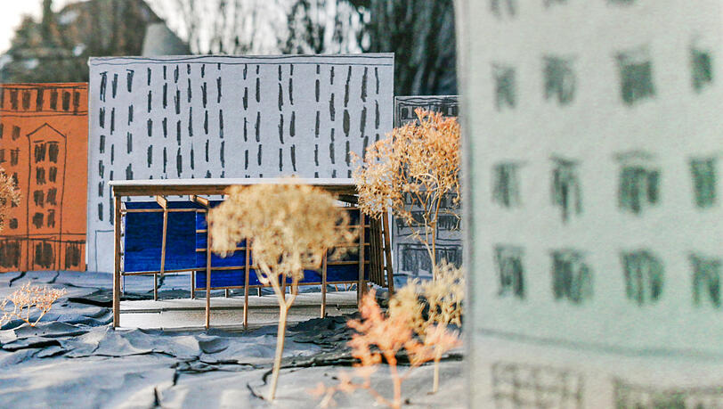 Alles fließt: "Pavillon revitalisierter Stadtbach" heißt dieser Entwurf von Anthony Butcher und Muriel Lippert. In ihrer Vision lassen sie den Stadtbach wieder an der Oberfläche fließen. Alles fließt: "Pavillon revitalisierter Stadtbach" heißt dieser Entwurf von Anthony Butcher und Muriel Lippert. In ihrer Vision lassen sie den Stadtbach wieder an der Oberfläche fließen.