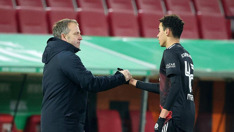 Der Chefcoach und sein Top-Talent: Hansi Flick (l.) und Jamal Musiala