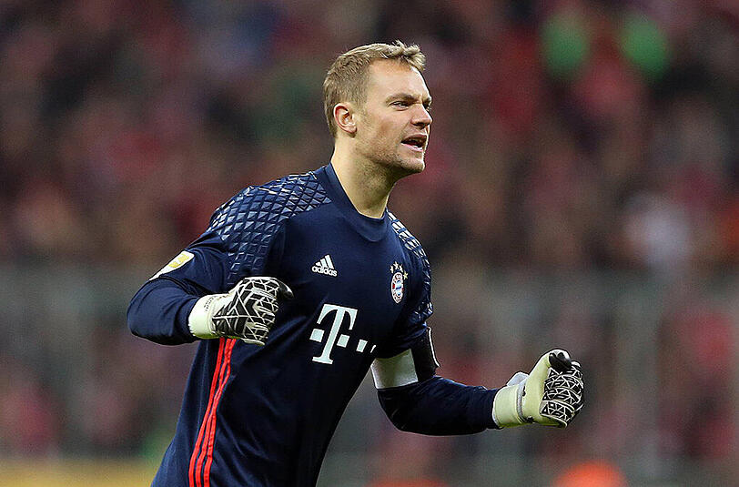 Manuel Neuer - Note 3: Blieb nahezu über 90 Minuten beschäftigungslos. Hatte bei Hahns Pfostentreffer aber Glück (71.). Spielte nach vier Spielen dennoch endlich mal wieder zu Null.