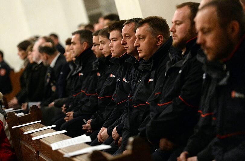 Bilder vom ökomenischen Gottesdienst für die Helfer von Bad Aibling.