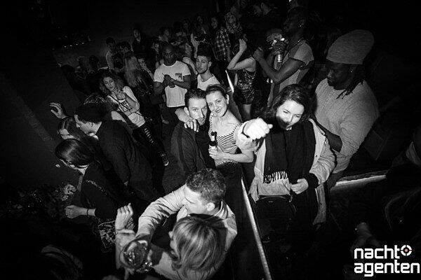 Die besten Partybilder vom Samstag. Hier aus dem Crux.