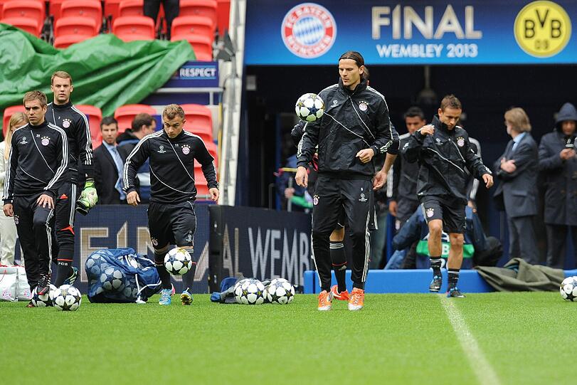 Jetzt wird?s langsam ernst: Die letzte Trainingseinheit vor dem großen Showdown im " German Endspiel". Die Bilder vom Bayern-Training im Wembley-Stadion!