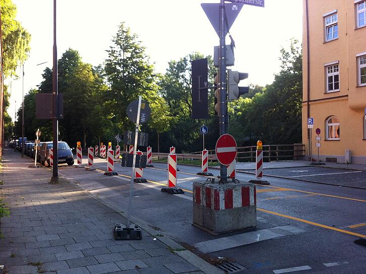 ... an Baustellen vorbei geht's weiter...