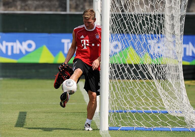 Die Vorbereitungen für eine erfolgreiche Saison laufen auf Hochtouren. Die Bilder vom dritten Tag des Trainingslager der Bayern am Gardasee.
