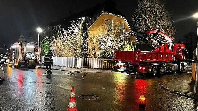 Die Feuerwehr München hatte am Sonntag alle Hände voll zu tun.