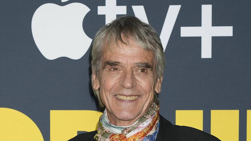 Jeremy Irons ist aktuell in der neuen Staffel "The Morning Show" zu sehen.