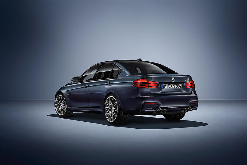 Happy Birthday M3: BMW legt anlässlich des 30. Geburtstags seines Sportgeräts die Jubiläumsedition "30 Jahre M3" auf.