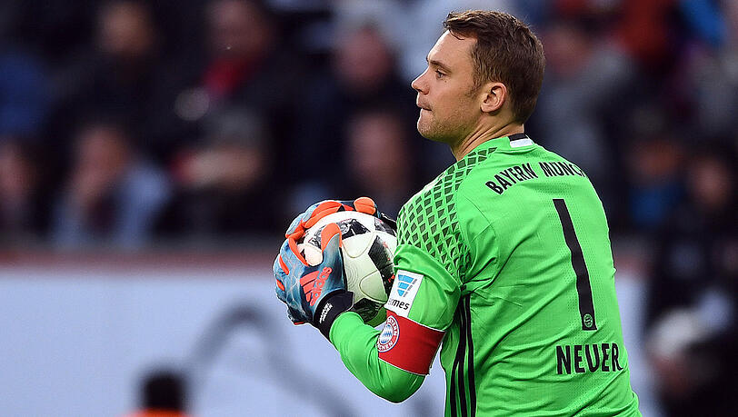 Der neue Kapitän des FC Bayern absolvierte am Donnerstag erstmals wieder torwartspezifische Übungen.