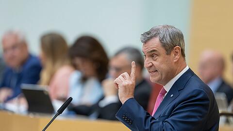 Der erhobene Zeigefinger war eine echte Ausnahme in der Rede. Sprachlich reichte S&ouml;der auch der Opposition die Hand.