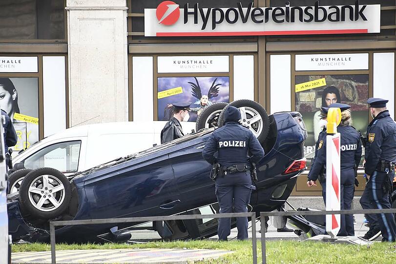 Bilder vom Unfall am Stachus.