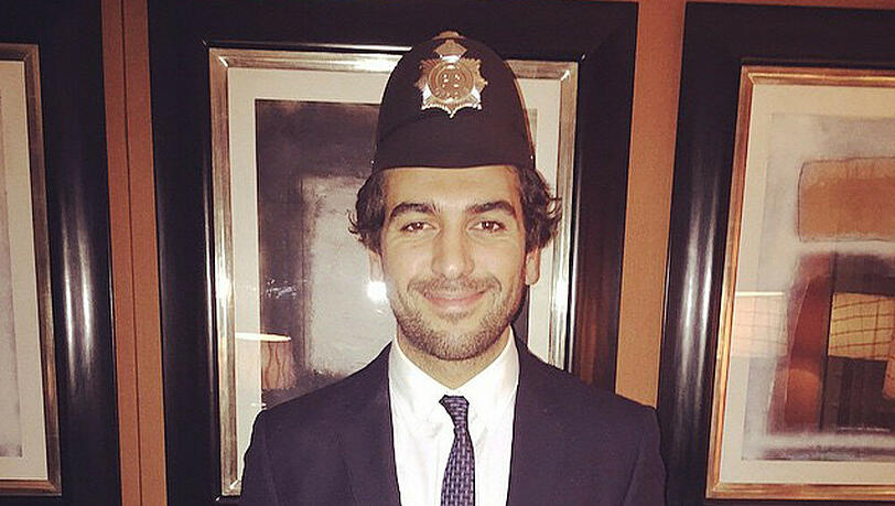 Macht auch als Polizist eine gute Figur: Elyas M'Barek Macht auch als Polizist eine gute Figur: Elyas M'Barek