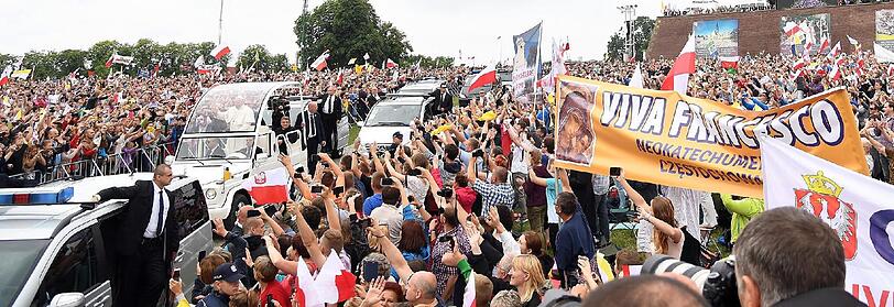 Papst Franziskus bei der Open-Air-Messe im Wallfahrtsort Tschenstochau.