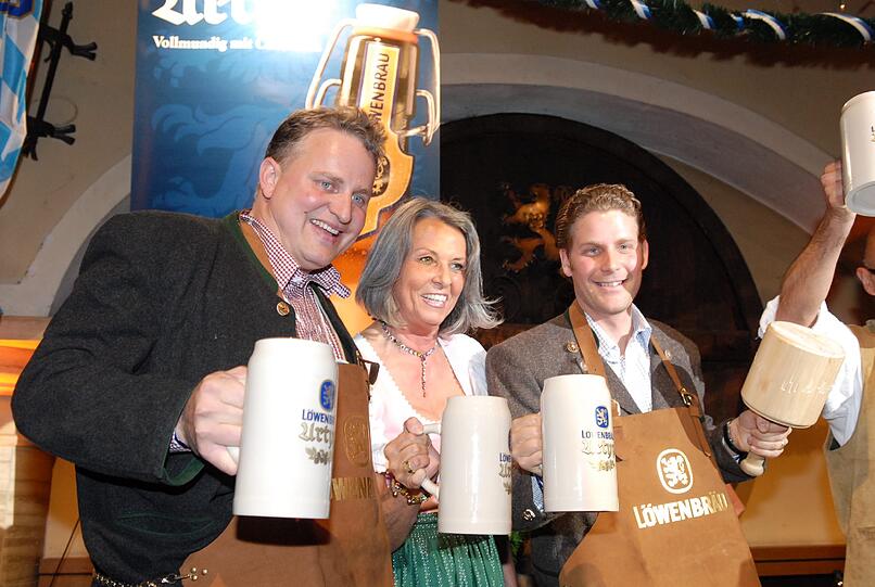 2006: Christian Schottenhamel und Philip Greffenius beim Anstich