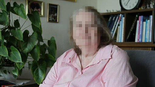 Hildegard M. aus dem Hasenbergl schlägt Alarm: In ihrem Viertel werden Dutzende Menschen von Betrügern angerufen. Auch bei ihr haben sie es versucht — vergeblich. Hildegard M. aus dem Hasenbergl schlägt Alarm: In ihrem Viertel werden Dutzende Menschen von Betrügern angerufen. Auch bei ihr haben sie es versucht — vergeblich.