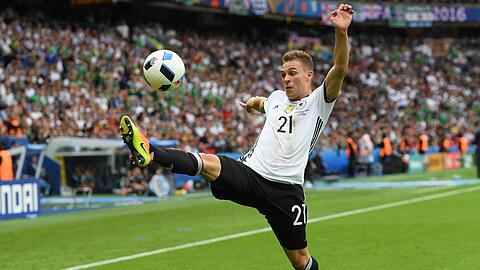 Hat gerade einmal 23 Bundesliga-Spiele &ndash; und spielt schon bei der EM: Bayern-Profi Joshua Kimmich.