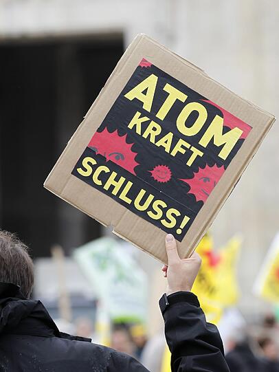 Bei der Großdemonstration in München waren trotz durchwachsenem Wetter rund 12 000 Menschen gekommen.