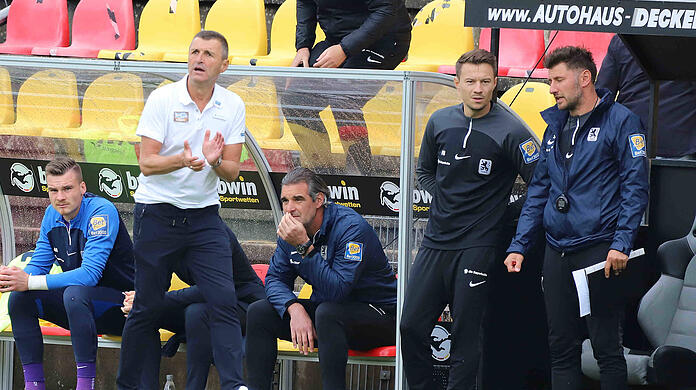 Kam die Systemumstellung von Coach Köllner zu spät? Er selbst sagt: "Das war keine Systemfrage"