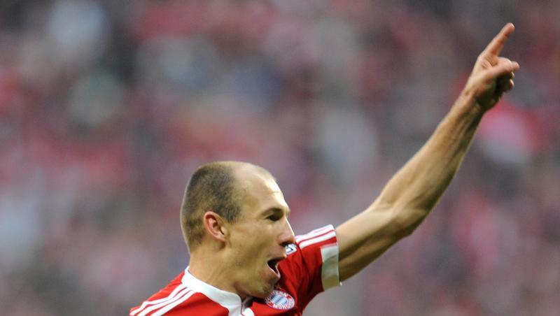 Arjen Robben, der Mr. Europacup des FC Bayern in diesen Tagen, er traf in Florenz, in Manchester und nun gegen Lyon. Arjen Robben, der Mr. Europacup des FC Bayern in diesen Tagen, er traf in Florenz, in Manchester und nun gegen Lyon.