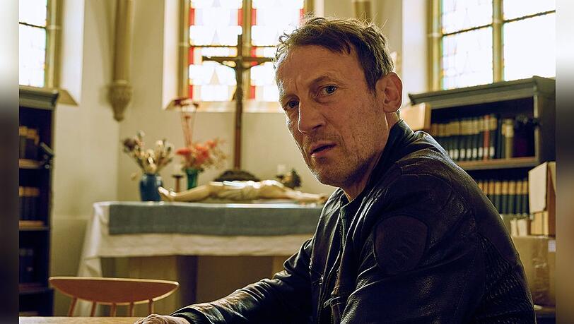 "Tatort: Schweigen": Thorsten Falke (Wotan Wilke Möhring) ermittelt. "Tatort: Schweigen": Thorsten Falke (Wotan Wilke Möhring) ermittelt.