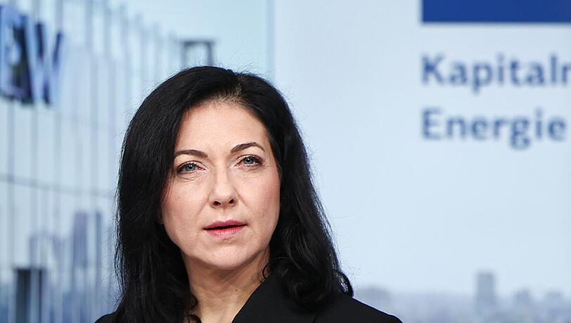 Wirtschaftsministerin Reiche wirbt in Frankfurt für den Standort Deutschland