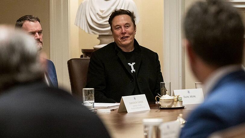 Elon Musk soll mindestens 14 Kinder haben.