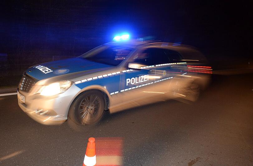 Vier Schwerverletzte bei Auffahrunfall mit Wohnmobil auf der A9.