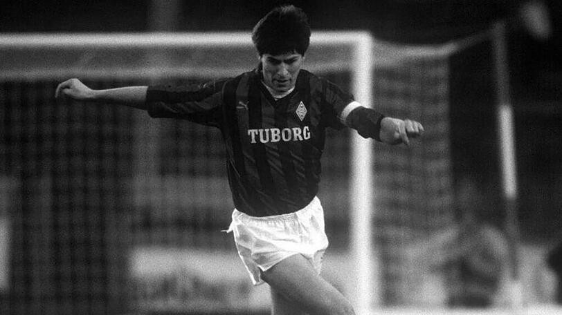 Der ehemalige Fußballer Hans-Järg Criens, der unter anderem für den 1. FC Nürnberg und Borussia Mönchengladbach aktiv war, starb am 26. Dezember im Alter vom 59 Jahren.
