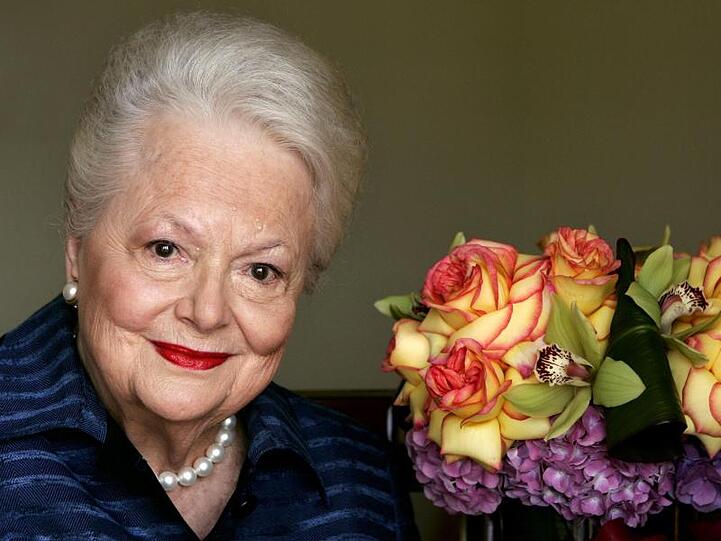 Olivia de Havilland bei einem Fototermin 2004. Die Oscar-Preisträgerin ist im Alter von 104 Jahren in Paris gestorben.