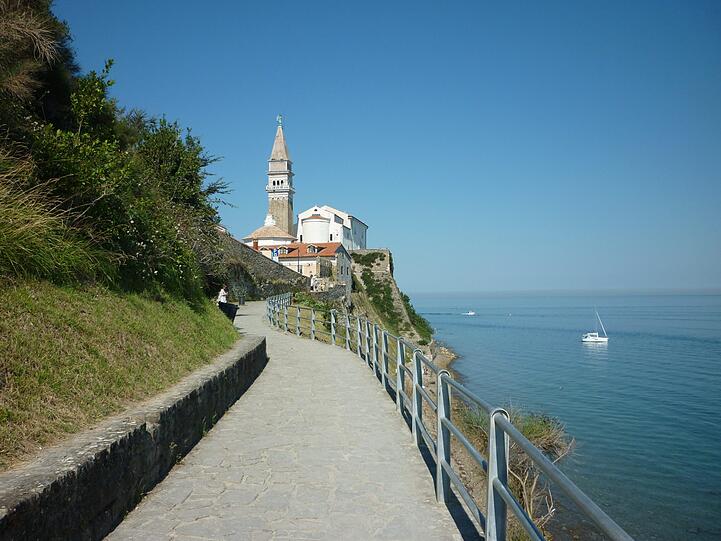 Blick auf Piran von Fiesa kommend.