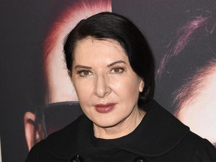 Die Performance-Künstlerin Marina Abramovic. Foto: Ursula Düren/dpa/Archivbild