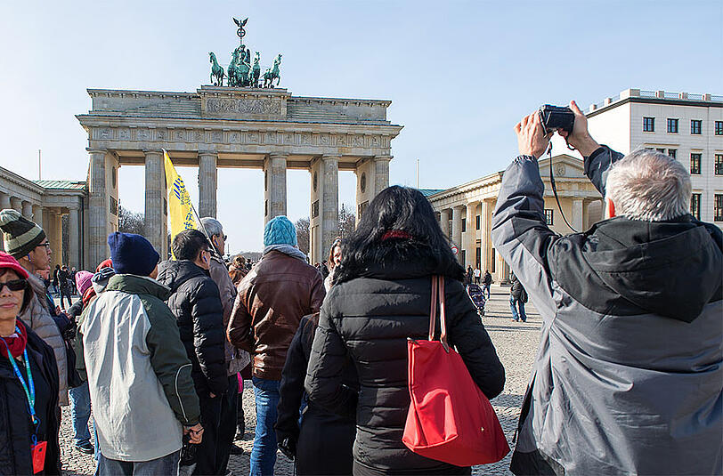 Der Tourismus in der Hauptstadt boomt. Berlin verzeichnet wieder einen neuen Rekord bei Übernachtungen und Gästen.
