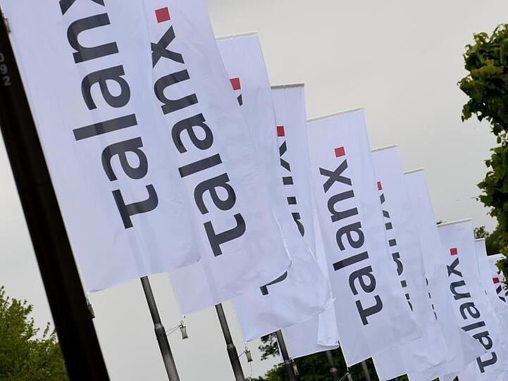 Der Versicherungskonzerns Talanx erzielt Rekordgewinn.