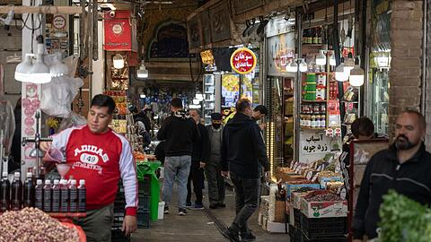Am Sonntag greifen wieder frühere UN-Sanktionen gegen den Iran. (Archivbild)