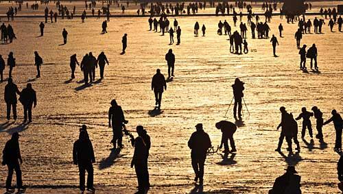 Im Olypia-Eisstadion startet die Saison. Im Olypia-Eisstadion startet die Saison.
