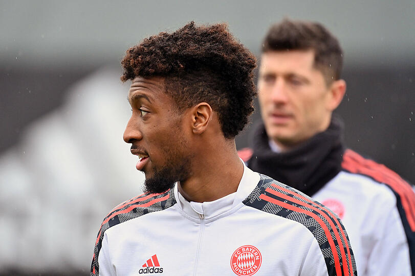 Fehlte dem FC Bayern zuletzt wegen muskulärer Probleme: Kingsley Coman im Montagstraining.