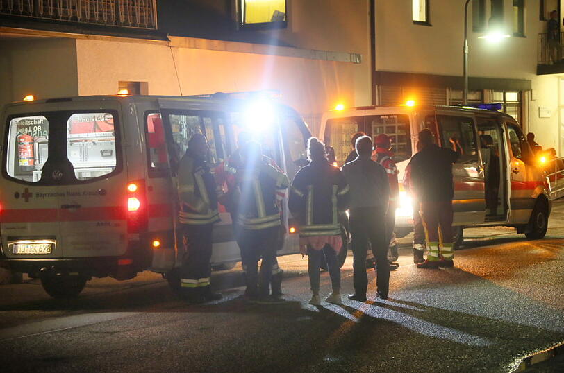 Am Mittwoch kam es in der Asylbewerberunterkunft Waldkraiburg zu zwei Großeinsätzen der Polizei. Die Bilder.