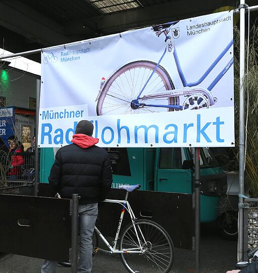 Der Radlflohmarkt im Backstage an der Friedensheimer Brücke läutete am Wochenende den Frühling ein. Die Bilder.