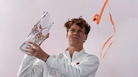 Schaffte trotz Regens im Finale als achter Spieler das sogenannte Sunshine Double: Jannik Sinner.